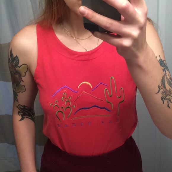 Vintage Las Vegas Tank - Picture 2 of 8